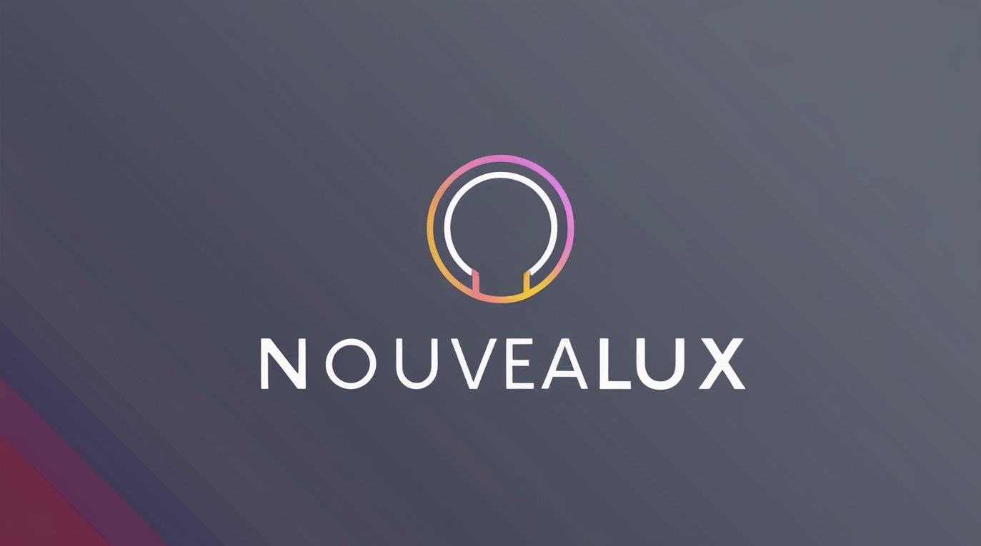 Minimalistyczne logo 'Nouveaulux' z okrągłym symbolem w gradientowych kolorach, umieszczone na szarym tle z subtelnymi, kolorowymi akcentami w rogach.