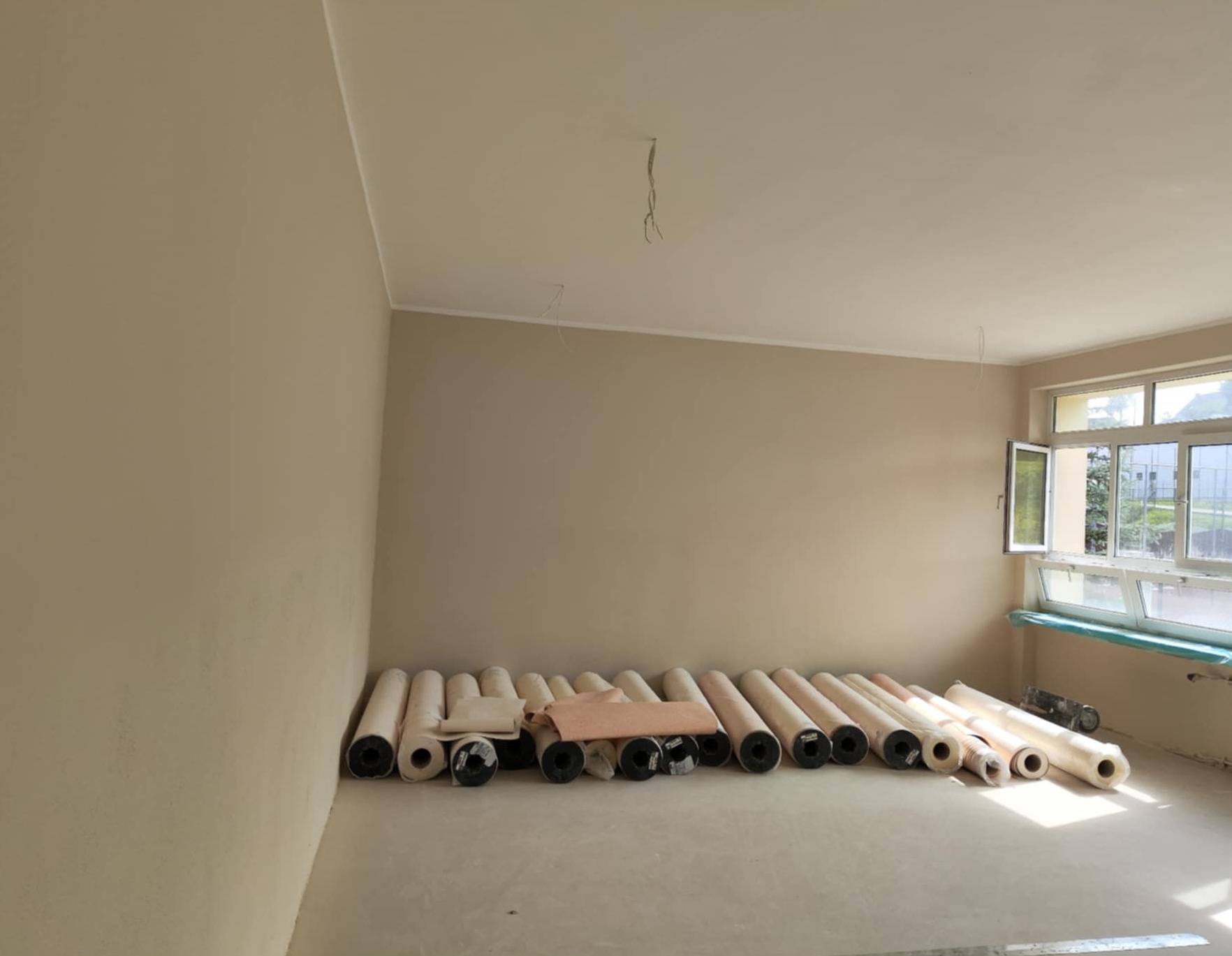 Tynki+ gładzie+ malowanie końcowe sal przedszkolnych