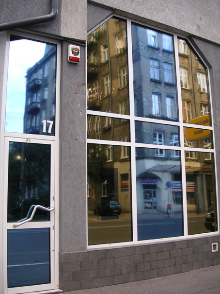 Folie okienne przeciwsłoneczne, ochronne, dekoracyjne