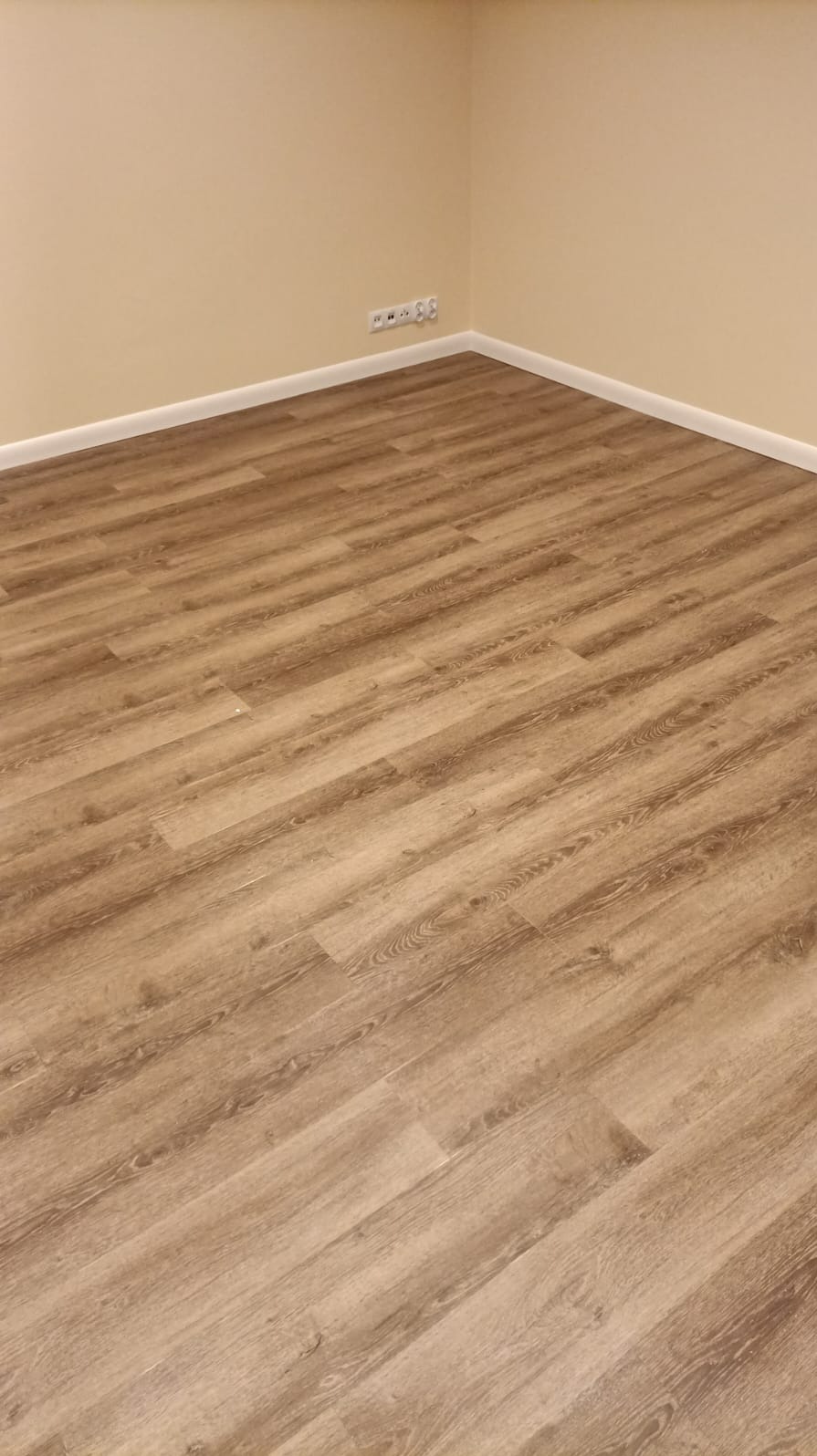 Montaż Fatra Marillo w biurze, cz2