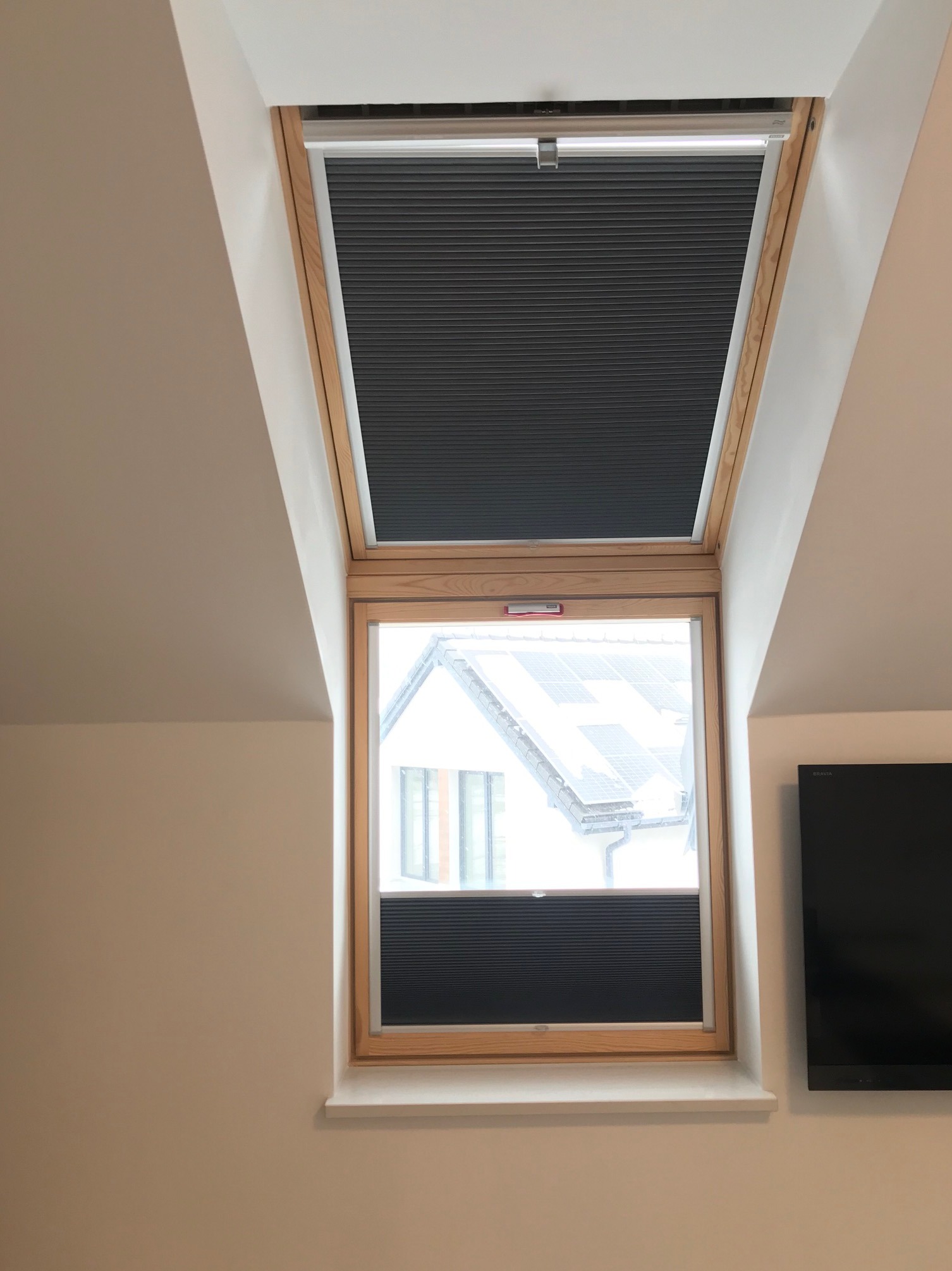 Plisy termiczne do okien dachowych