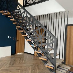 Schody drewniane Lipowa 4