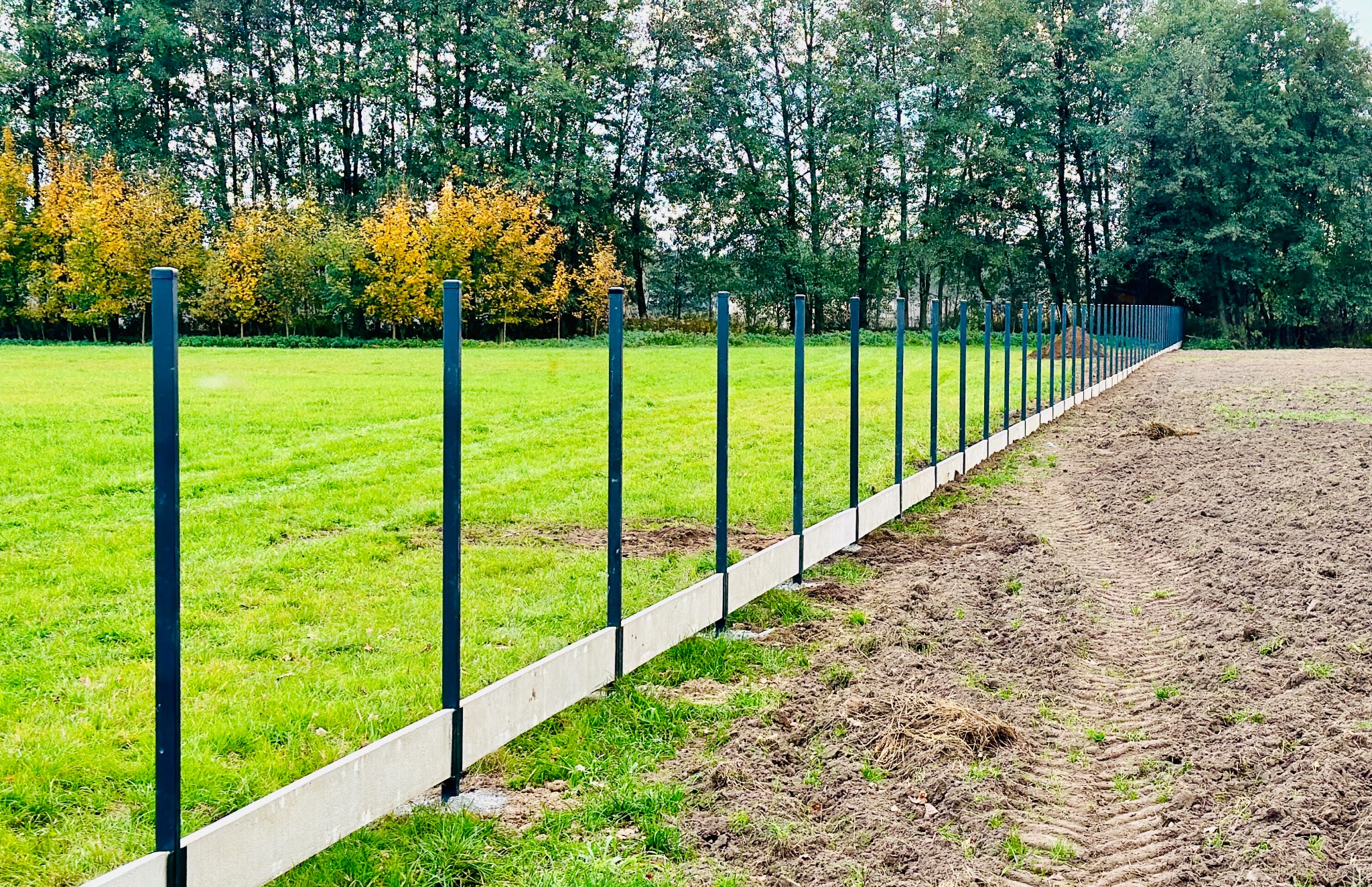 Jedna Ściana ogrodzenia 140 mb