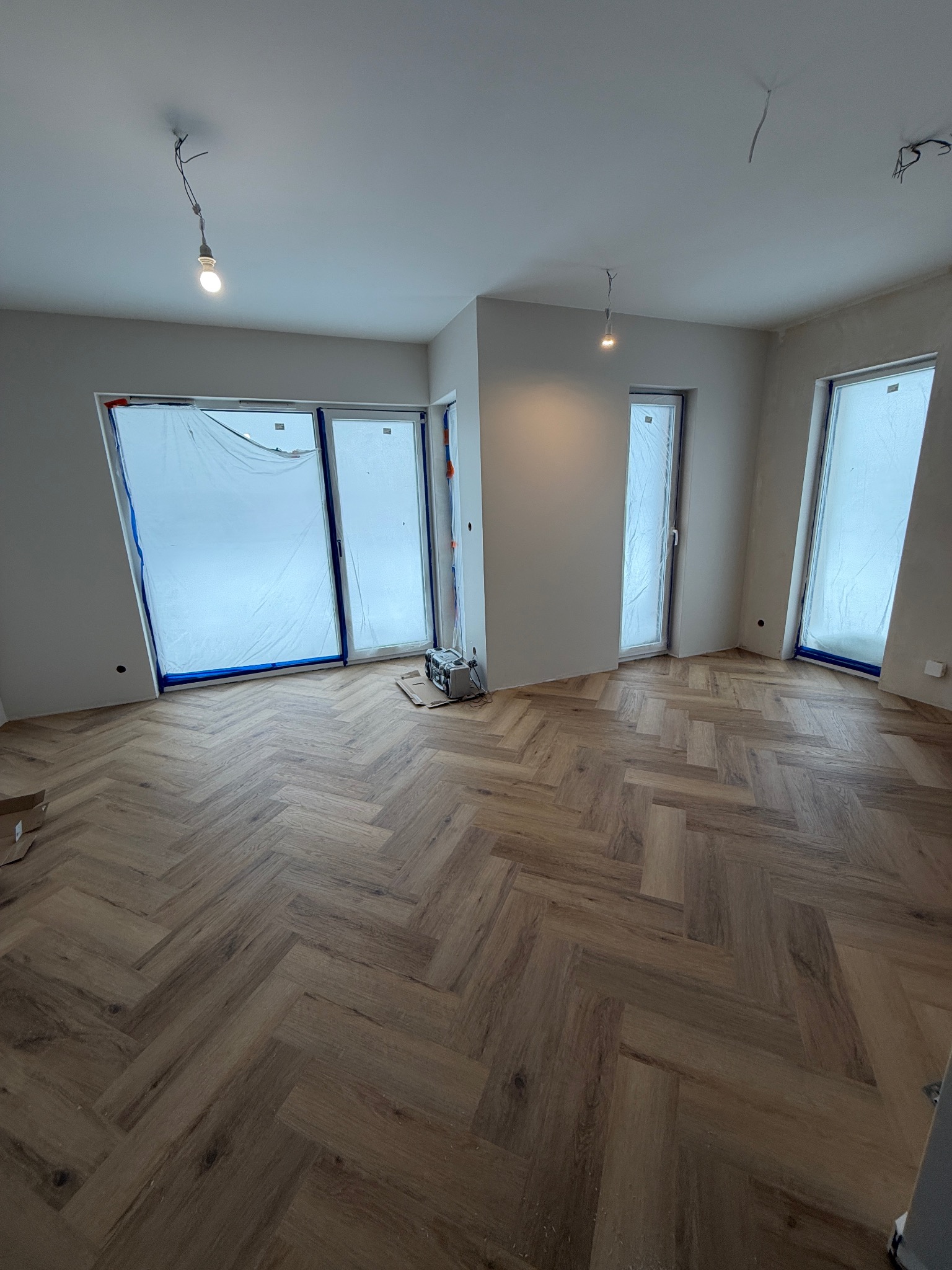 Panele winylowe jodełka