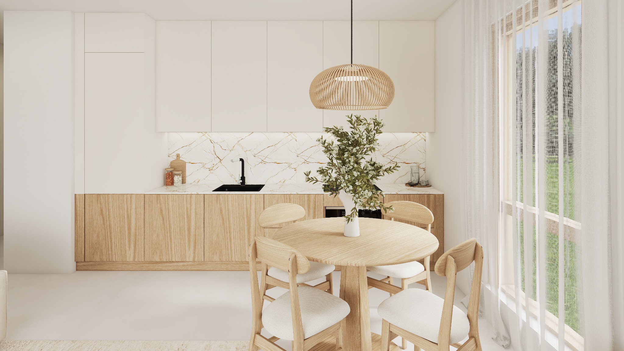 Jasna, minimalistyczna jadalnia z okrągłym stołem i drewnianymi krzesłami. W tle kuchnia z marmurowym blatem i drewnianymi szafkami. Lampa wisząca z naturalnego materiału.