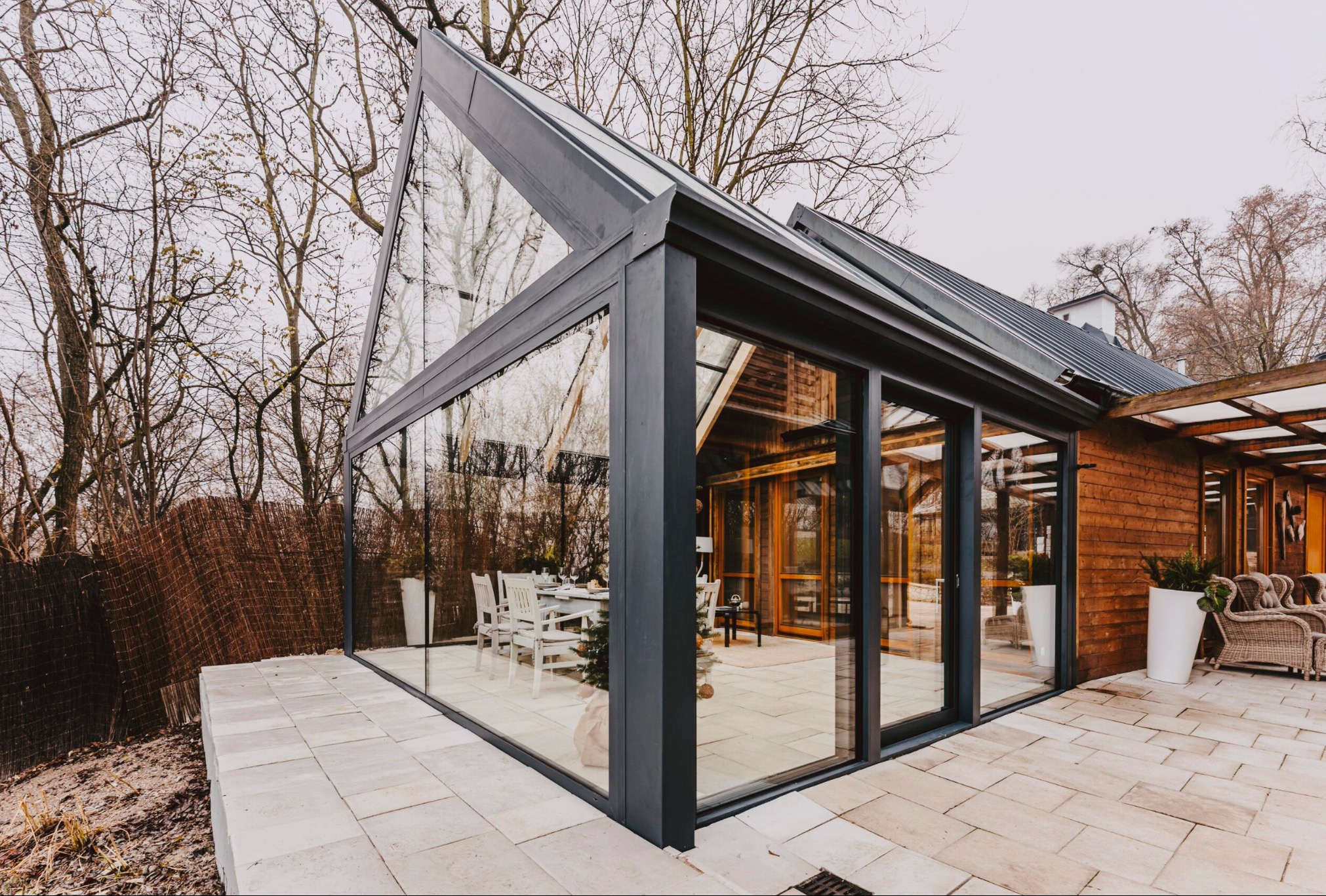 Nowoczesne i stylowe ogrody zimowe