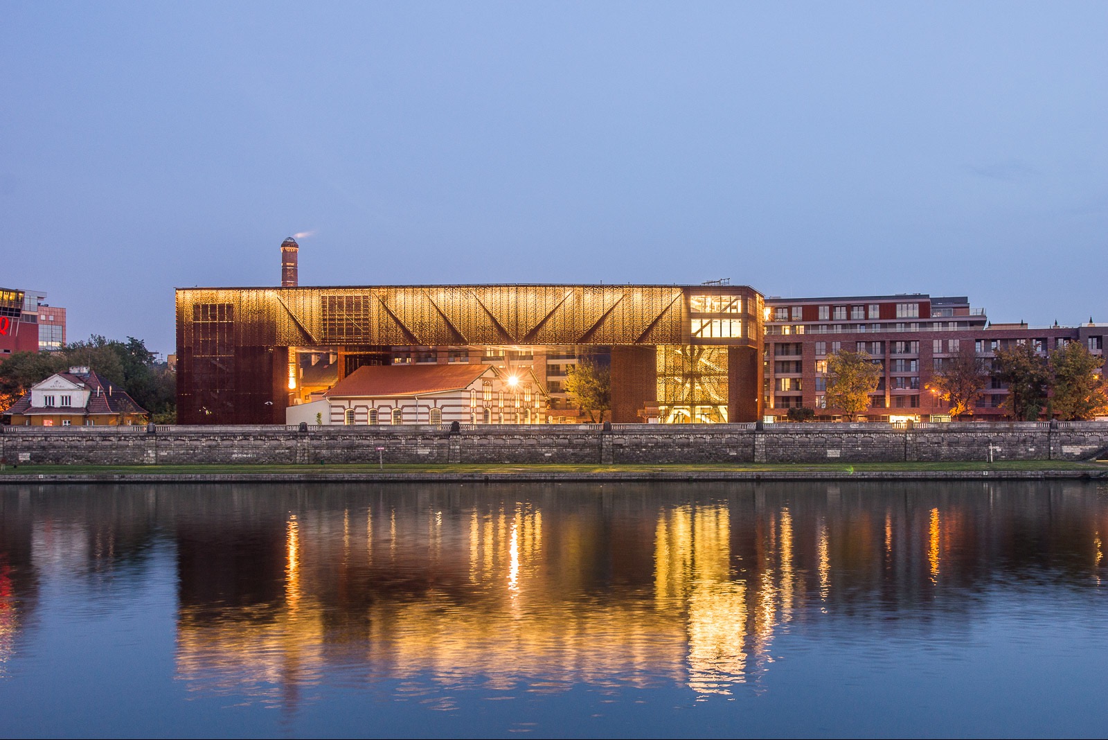 Cricoteka budynek dokumentacji sztuki Tadeusza Kantora