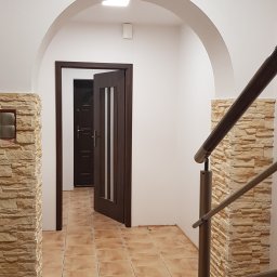 BETTER HOUSE Cezary Babiec - Izolacja Balkonu Motycz