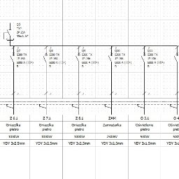 Schemat instalacji elektrycznej z oznaczeniami obwodów: gniazdka, oświetlenie, zamrażarka. Widoczne parametry mocy i typ kabla. Plan instalacji w budynku.