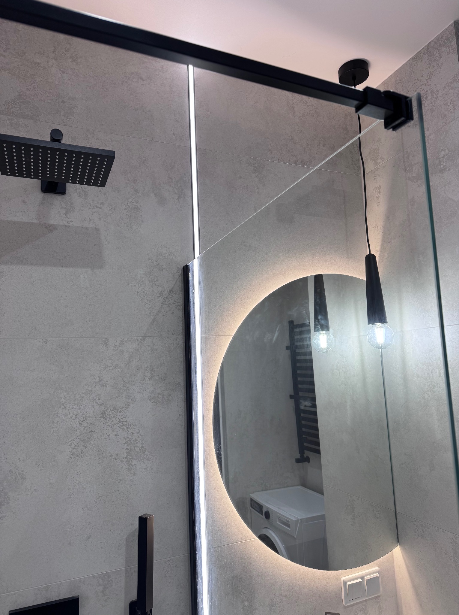 Przygotowanie instalacji oraz montaż oświetlenia.