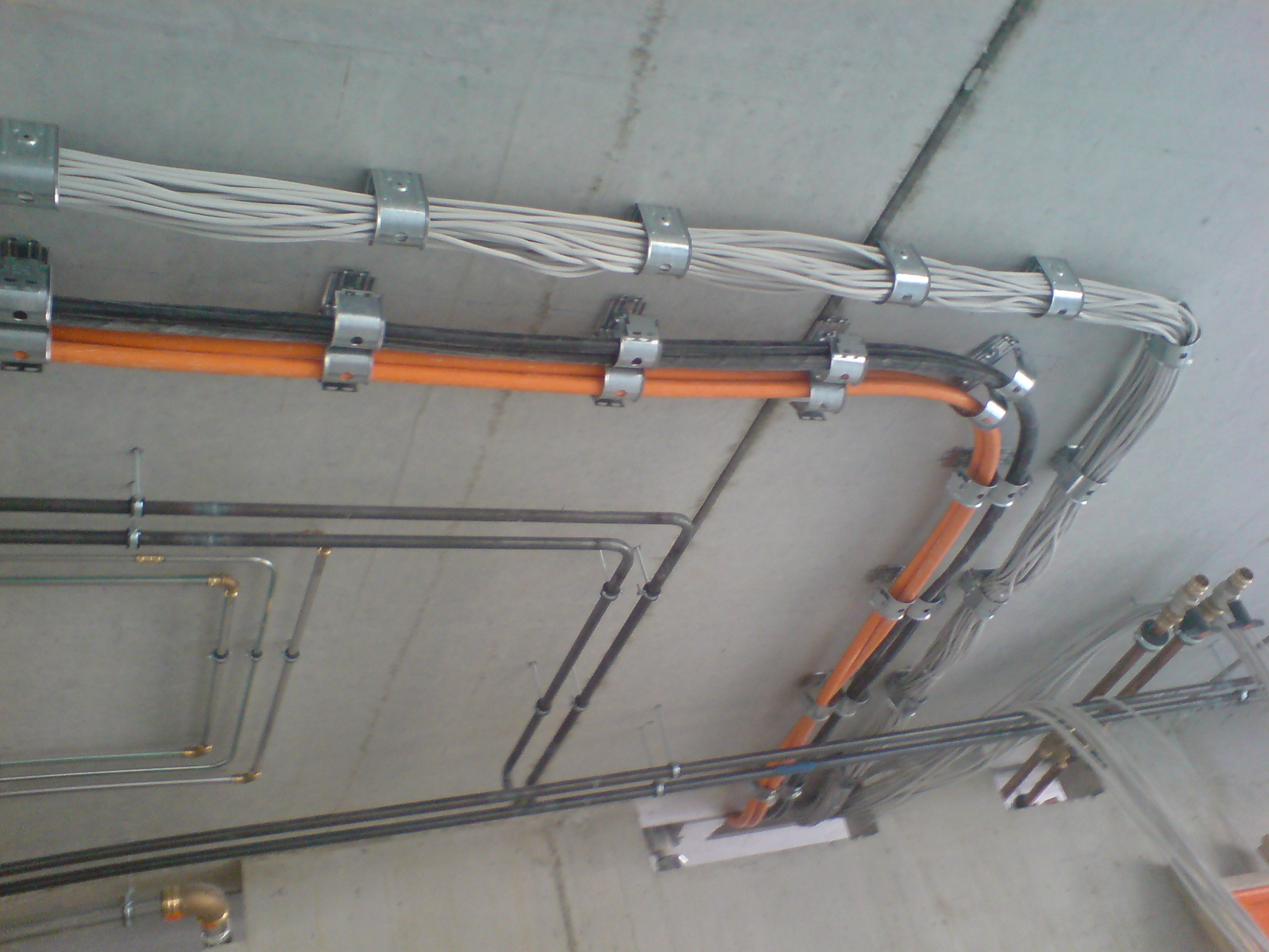 instalacje elektryczne