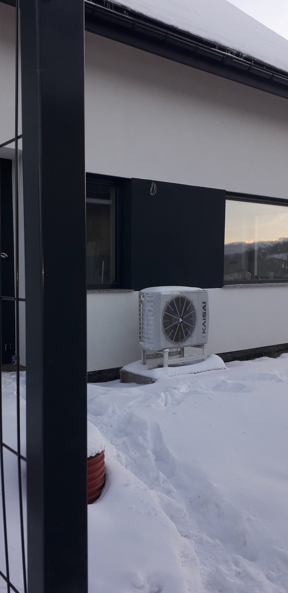 kolejna pompa uruchomiona