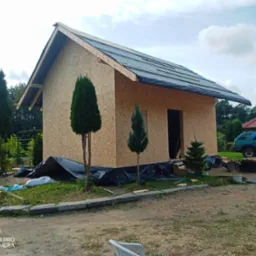 Budynek w konstrukcji szkieletowej.