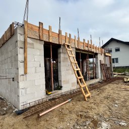 Fundamenty Olsztynek 1