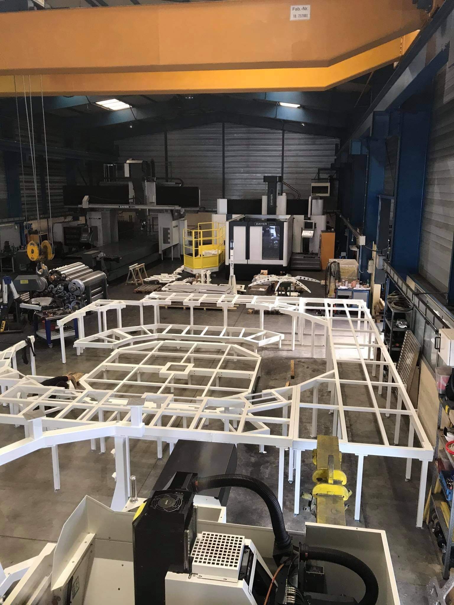 Konstrukcja pod produkcję kadłuba helikopterow