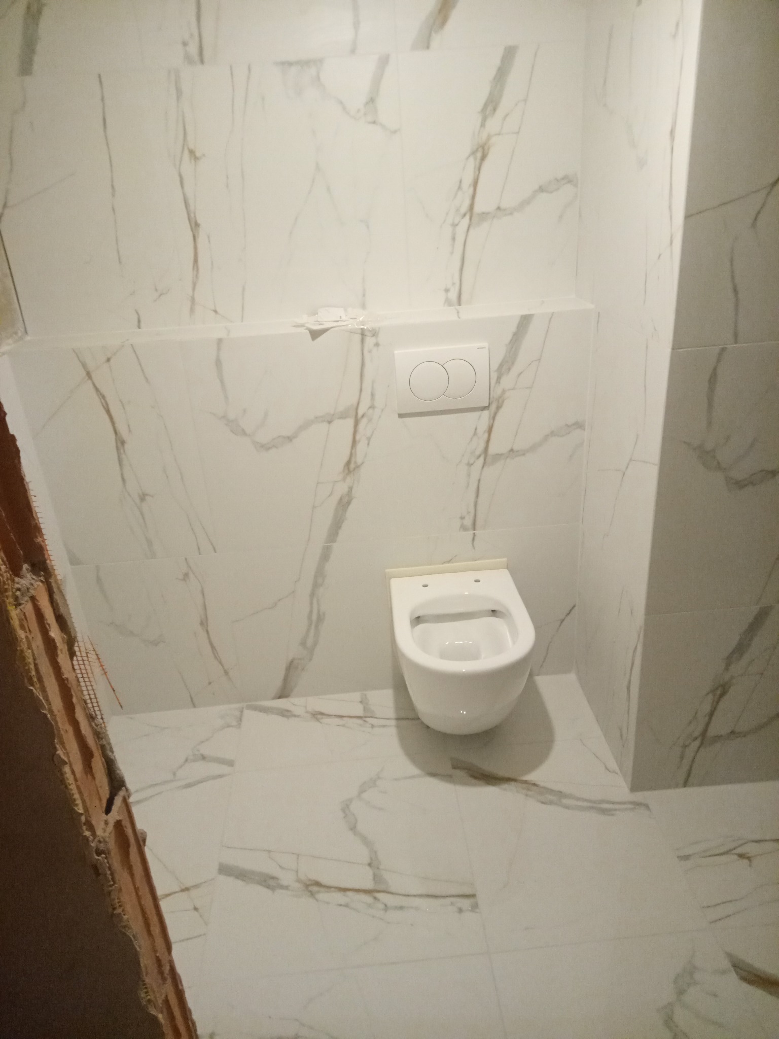 Geberit w bloku 4 piętro