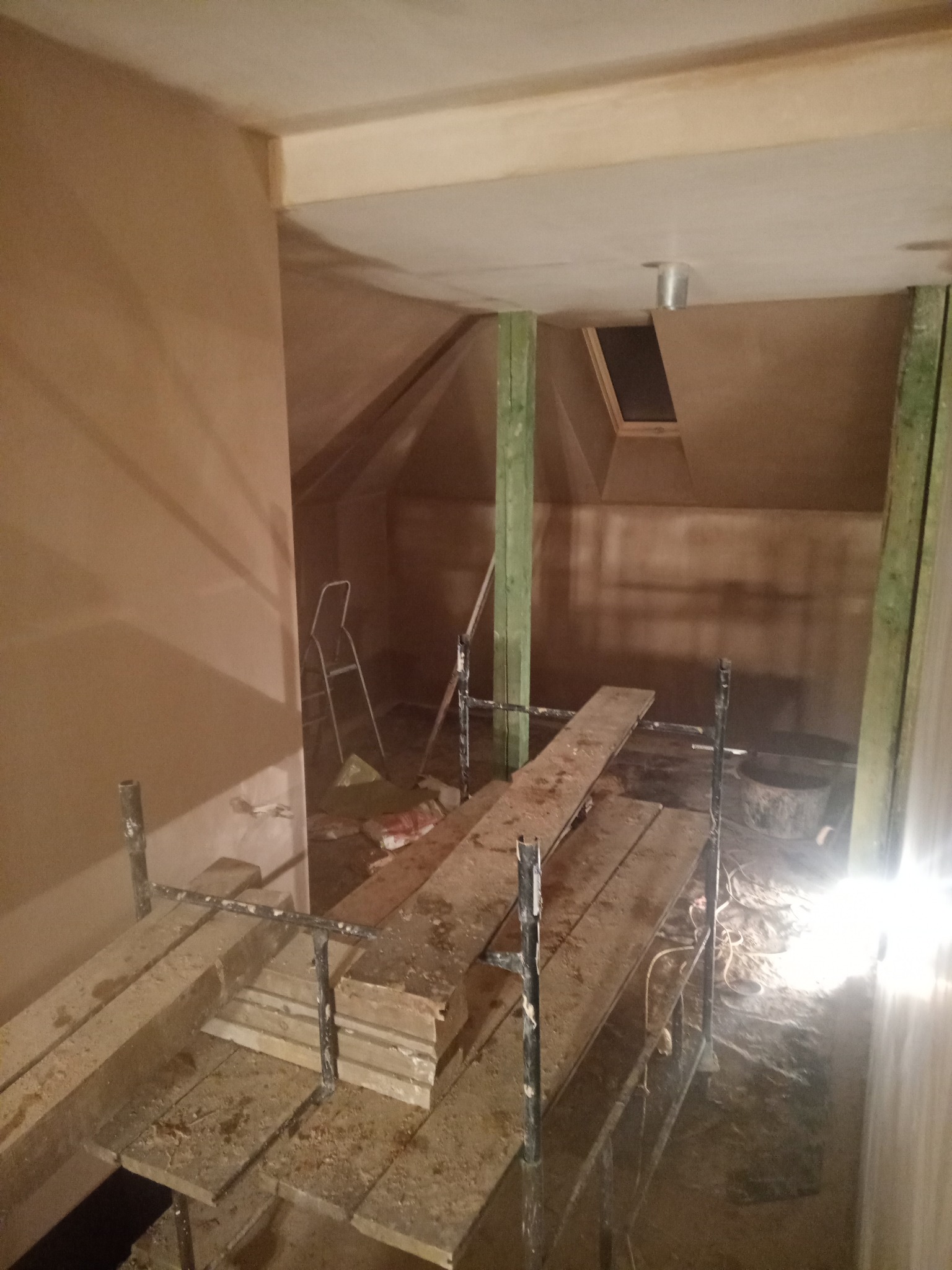 gładź korytarz u Pana Arka