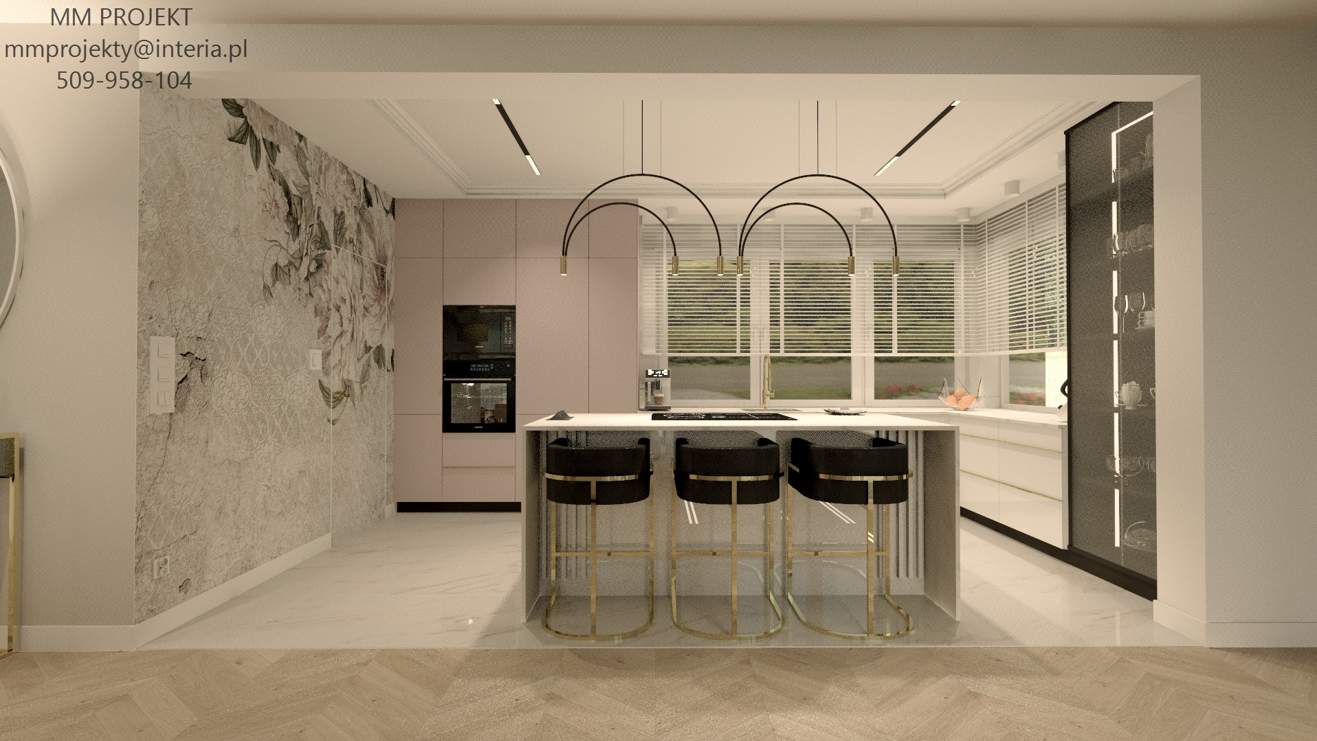 Wnętrze kuchni z wyspą, trzema czarnymi hokerami ze złotymi nogami, oświetleniem w postaci łukowych lamp nad wyspą, ściana z tapetą w kwiaty i zabudowa w odcieniach różu. Widoczny sprzęt AGD...