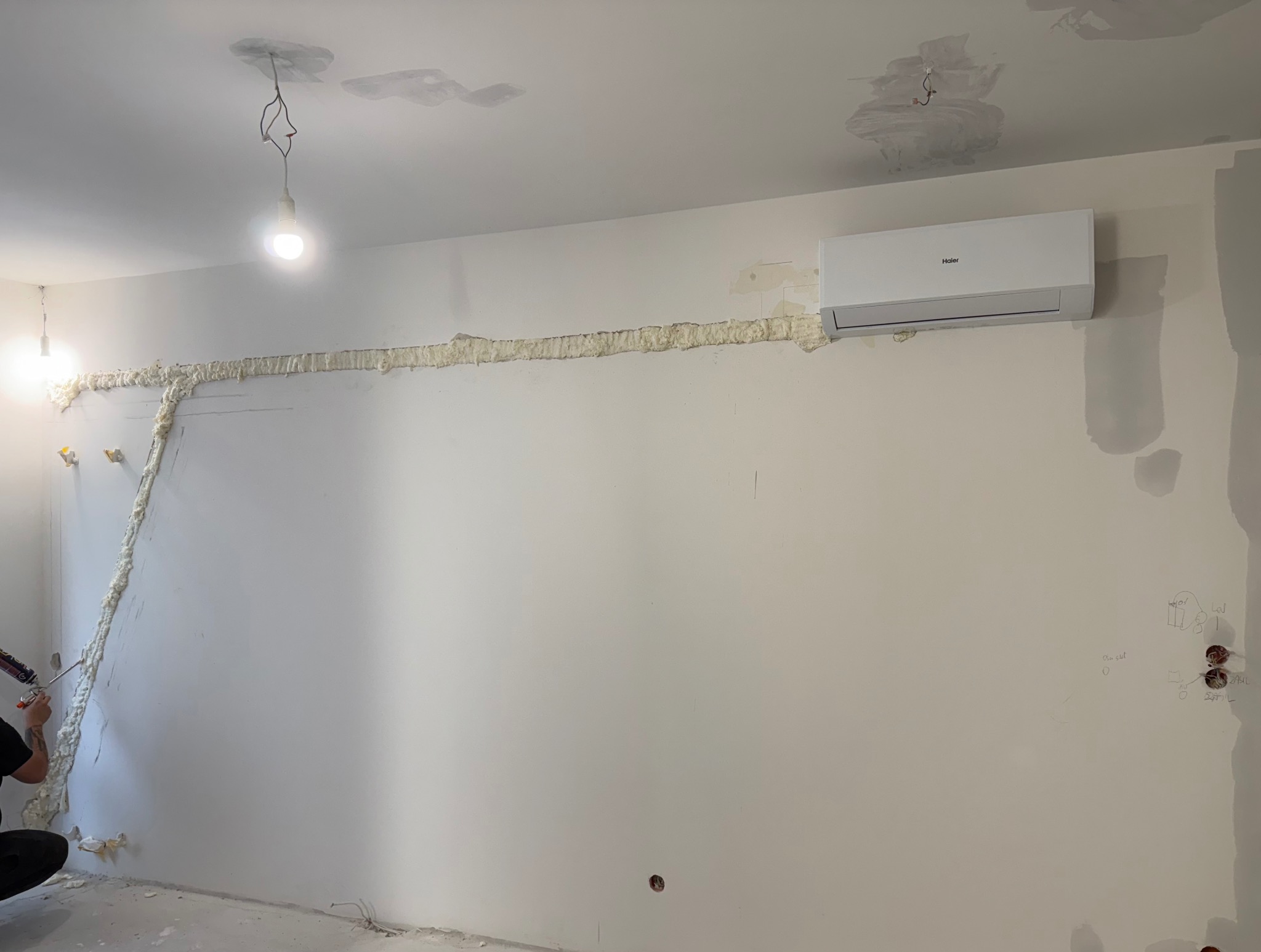 Klimatyzacja 3,5 KW bruzdowanie pod instalacje