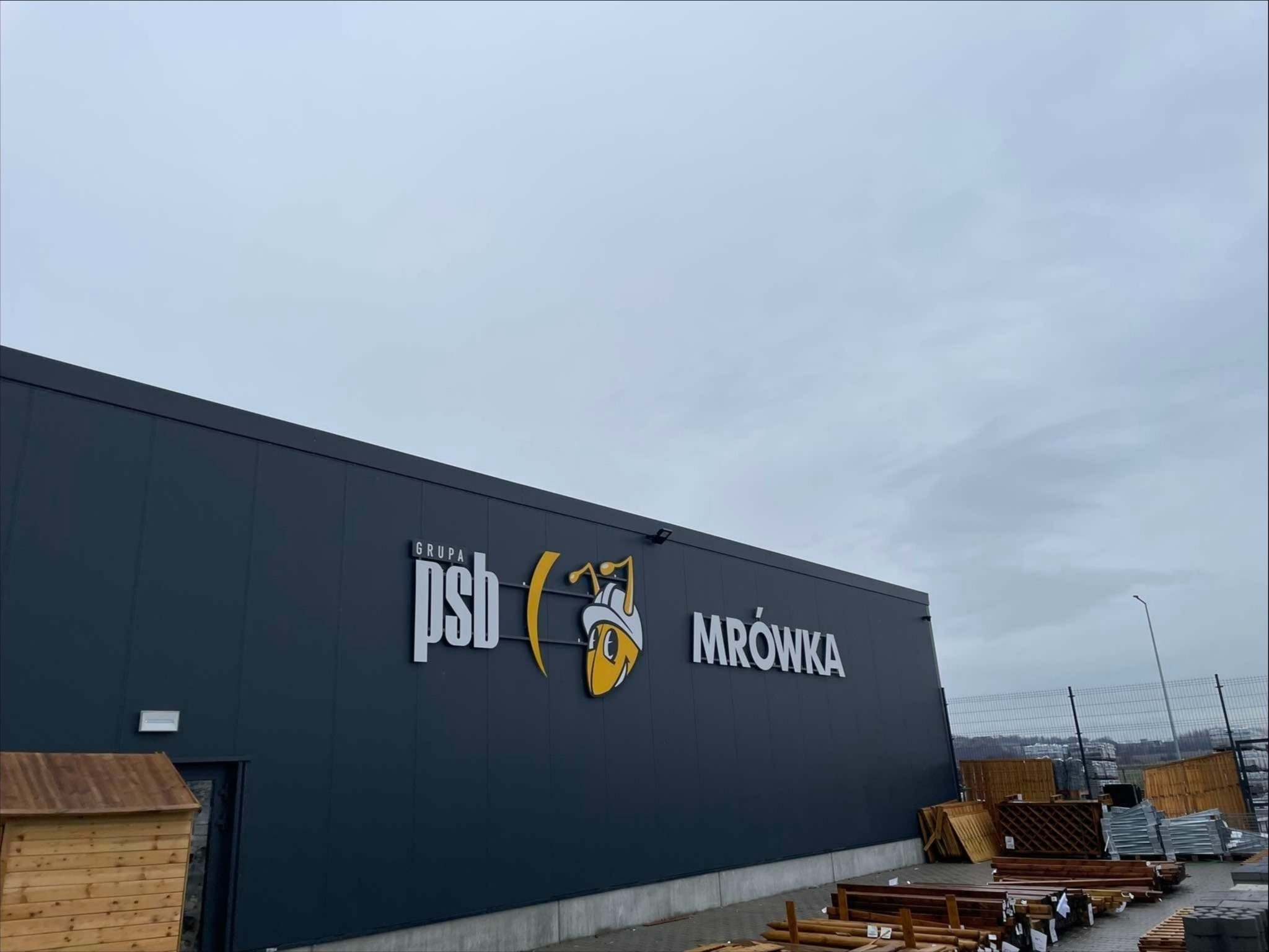 Mrówka Strzegom Znaki 3D wykonane z dibondu