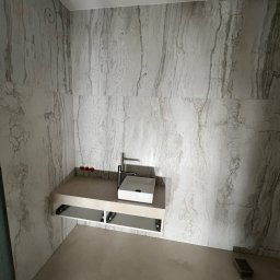 Glazurnik Tarnawa Dolna 1