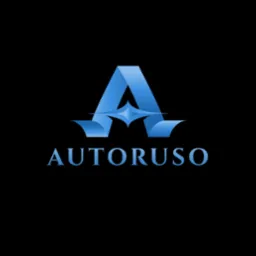 Eleganckie logo 'Autoruso' w odcieniach błękitu na czarnym tle. Stylizowana litera A z motywem gwiazdy. Nowoczesny design.