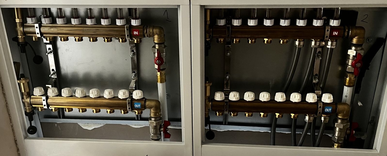 BARWINY dom 260 m2 - skrzynka