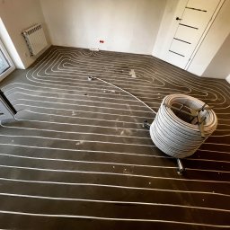 Układanie paneli Słopnice 1