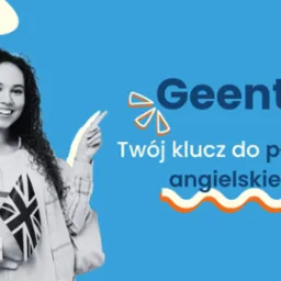 Uśmiechnięta kobieta z kręconymi włosami, trzymająca książki i flagę Wielkiej Brytanii, wskazuje na tekst 'Geently Twój klucz do płynnego angielskiego!' na błękitnym tle z dekoracyjnymi elementami.