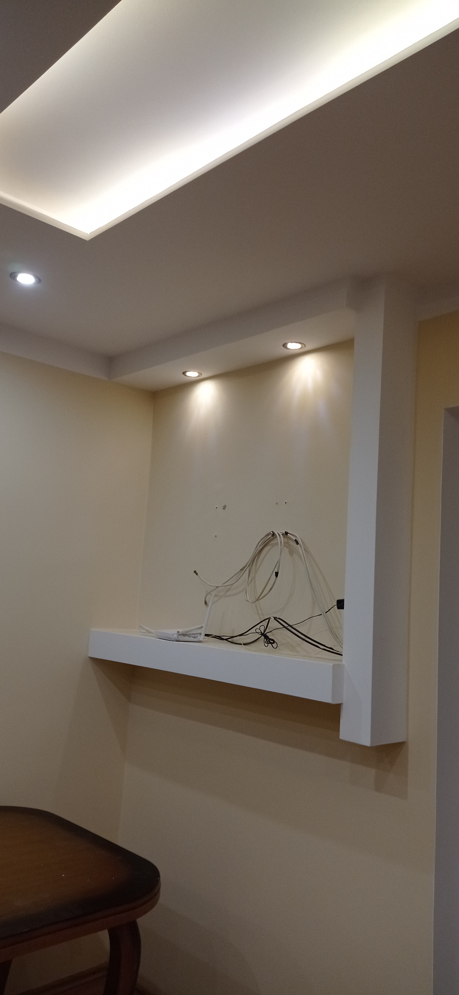 Malowanie i zabudowy z płyt gipsowo-kartonowych