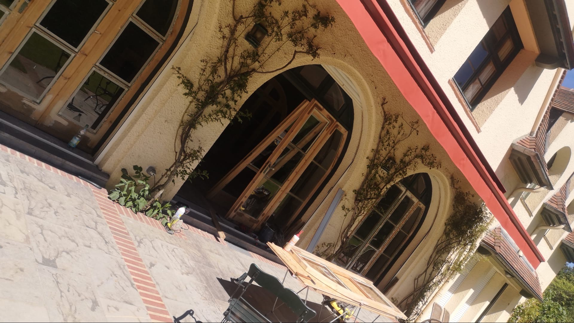 Renowacja okien drewnianych.