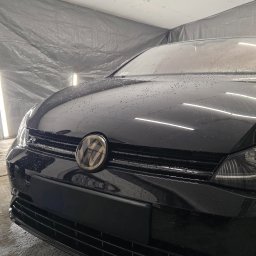 Oklejanie samochodów Łomianki 1