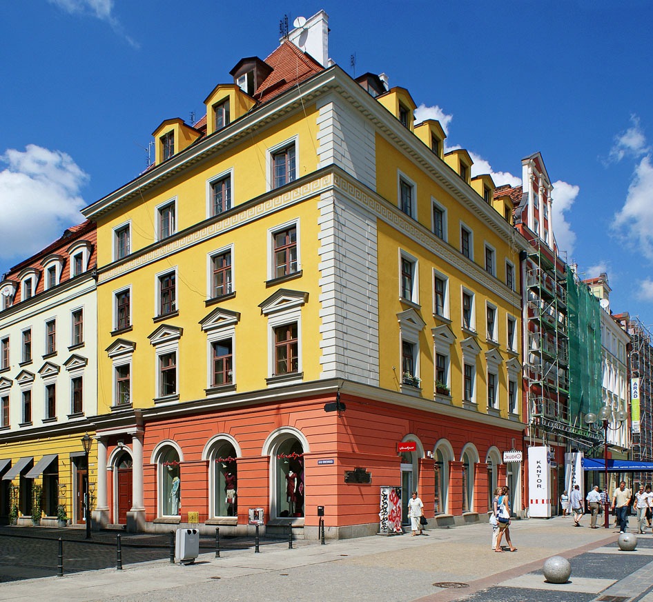 Zabytkowa Kamienica ul. Świdnicka 5 pod naszymi skrzydłami od 2006 roku