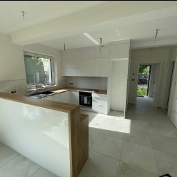 Szafy na wymiar Jaszczurowa 4