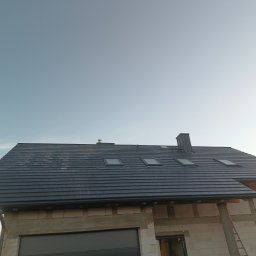 Krycie dachów Sierakowice 4