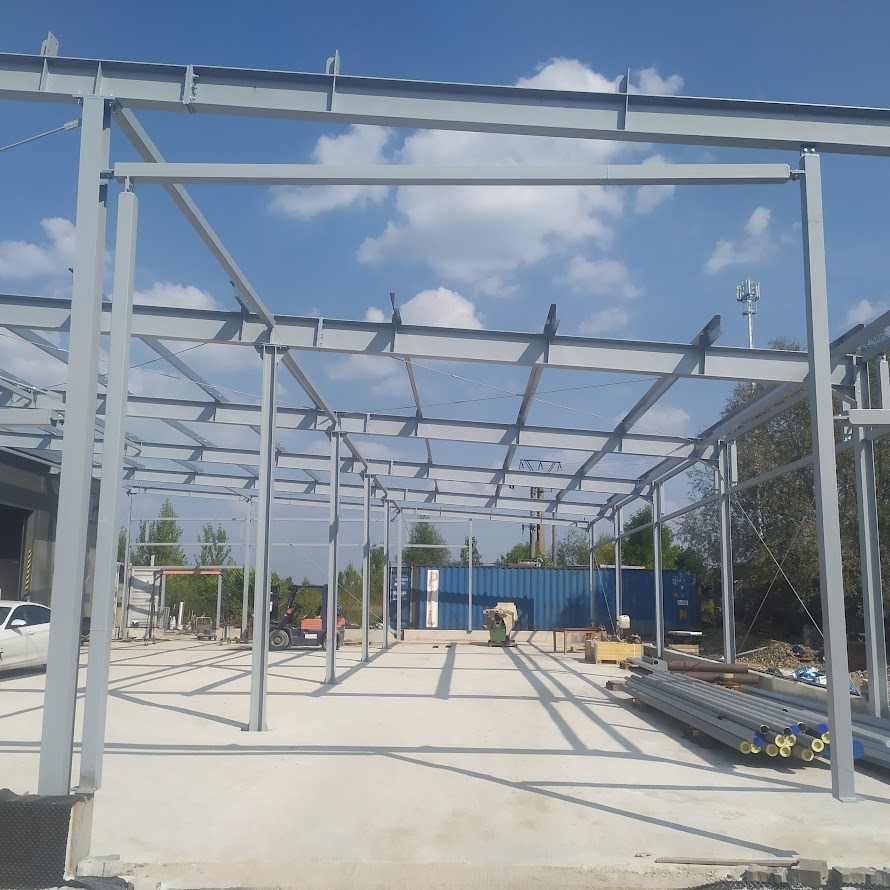 konstrukcja hali w Woli Mrokowskiej