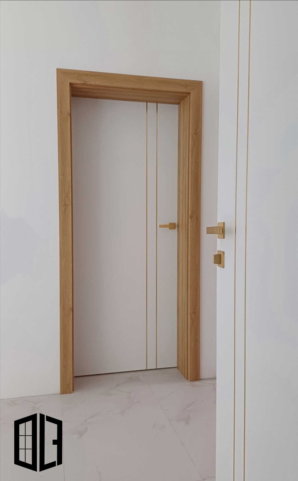 ERKADO ALTAMURA INTARSJA LUX 404 złota skrzydło okleina biały st cpl ościeżnica okleina dąb natur premium