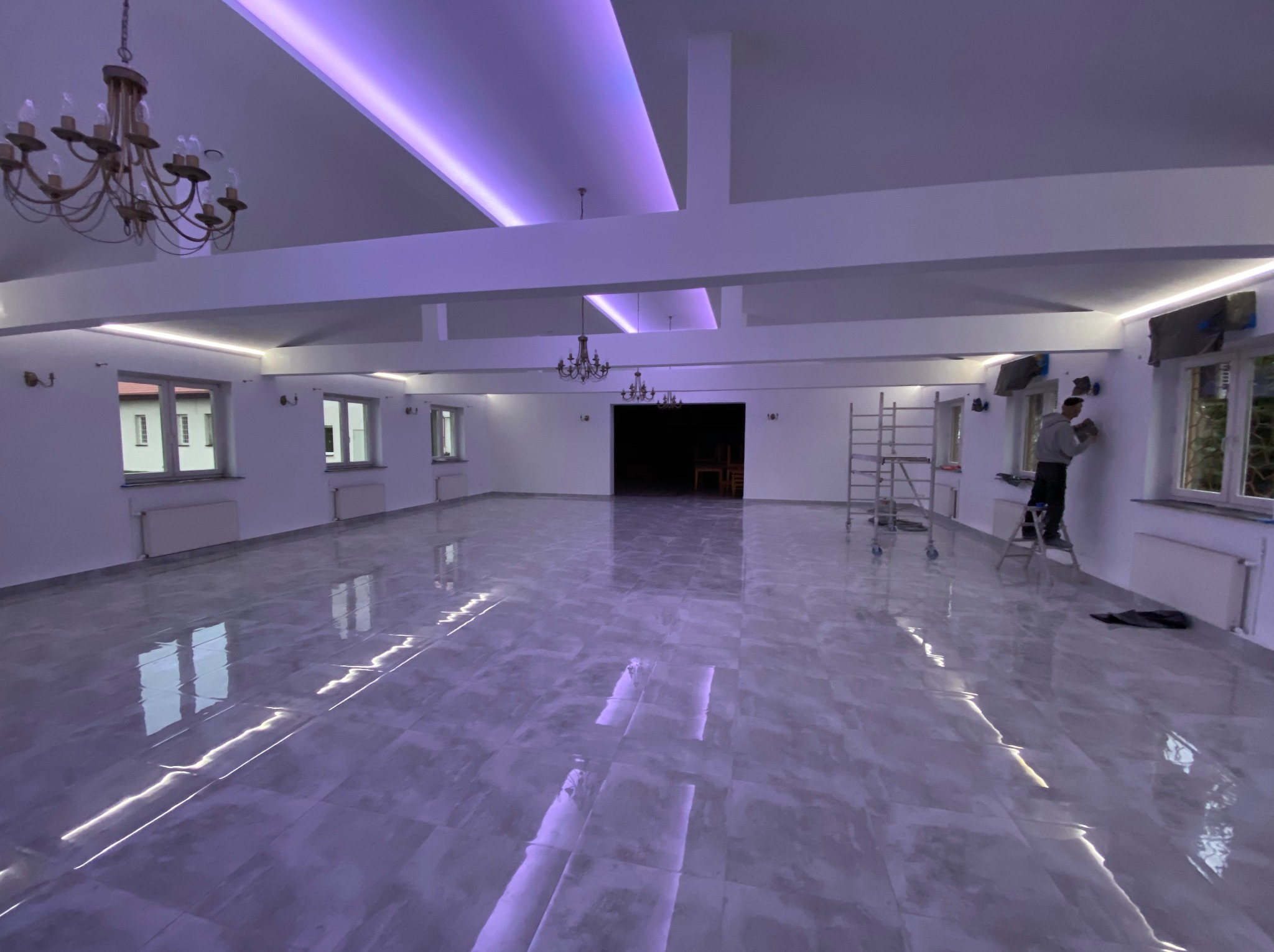 Remont sali weselnej