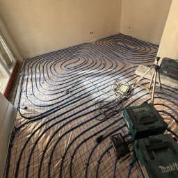 ALL INVESTMENTS SP&Oacute;ŁKA KOMANDYTOWA - Dom z Pustaka Chorz&oacute;w