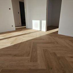 Układanie paneli Bolesławiec 3