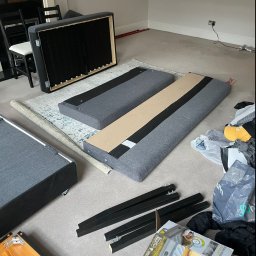 Montaż Sofy Ikea oraz Stołu 