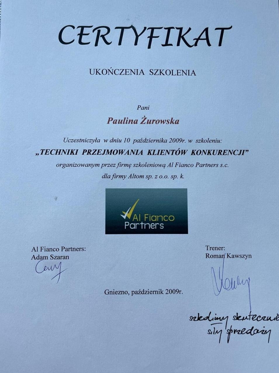 Certyfikat ukończenia szkolenia 'Techniki Przejmowania Klientów Konkurencji' dla Pauliny Żurowskiej, z logo Al Fianco Partners i podpisami trenera oraz organizatora.