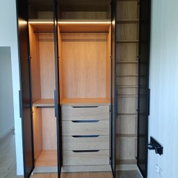 Szafy na wymiar Mirachowo 4