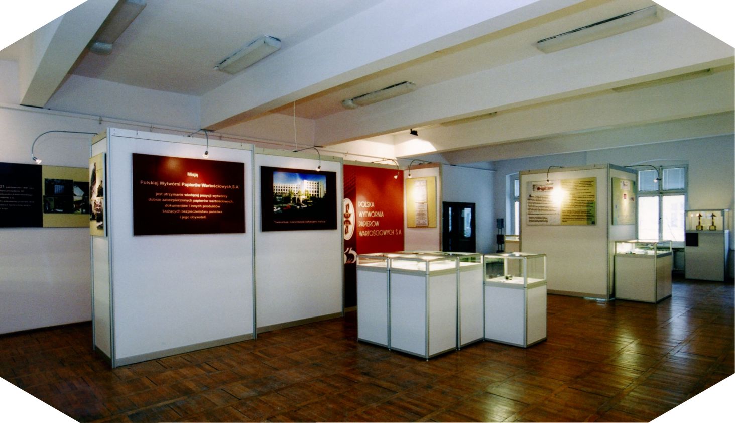 projekty graficzne i użytkowe, wykonanie ekspozycji