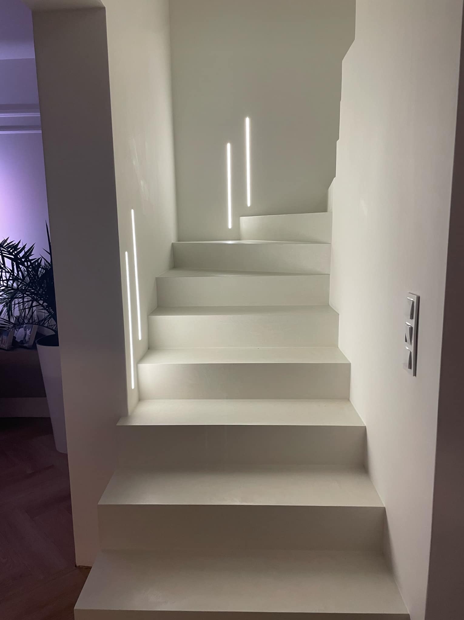 Oświetlenie schodów LED.