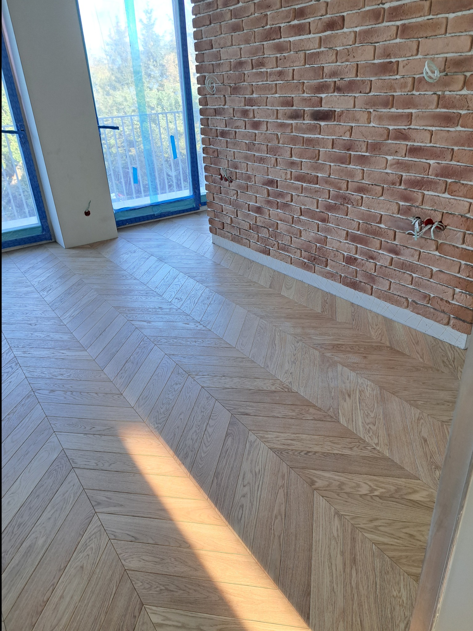 Piękna jodełka francuska.