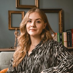 - mgr Agnieszka Janik -
Jestem psycholożką, współpracuję z osobami dorosłymi i młodzieżą od 16 r.z., którzy zmagają się z codziennymi trudnościami, wahaniami nastroju, stanami lękowymi, podwyższonym poziomem stresu, problemami z regulacją emocji itp.