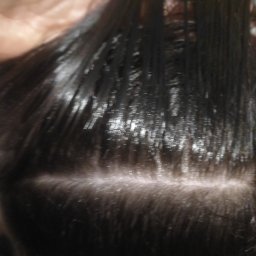 Pracuje na Sylikonie 100% bezpieczny preparat dla dzieci od 1 dni życia , alergików, kobiet w ciąży i karmiących piersią.