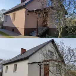 Porównanie elewacji domu przed i po renowacji: odcień beżowy zmieniony na jasny kremowy, z zachowaniem ceglanej podmurówki i ciemnej dachówki.