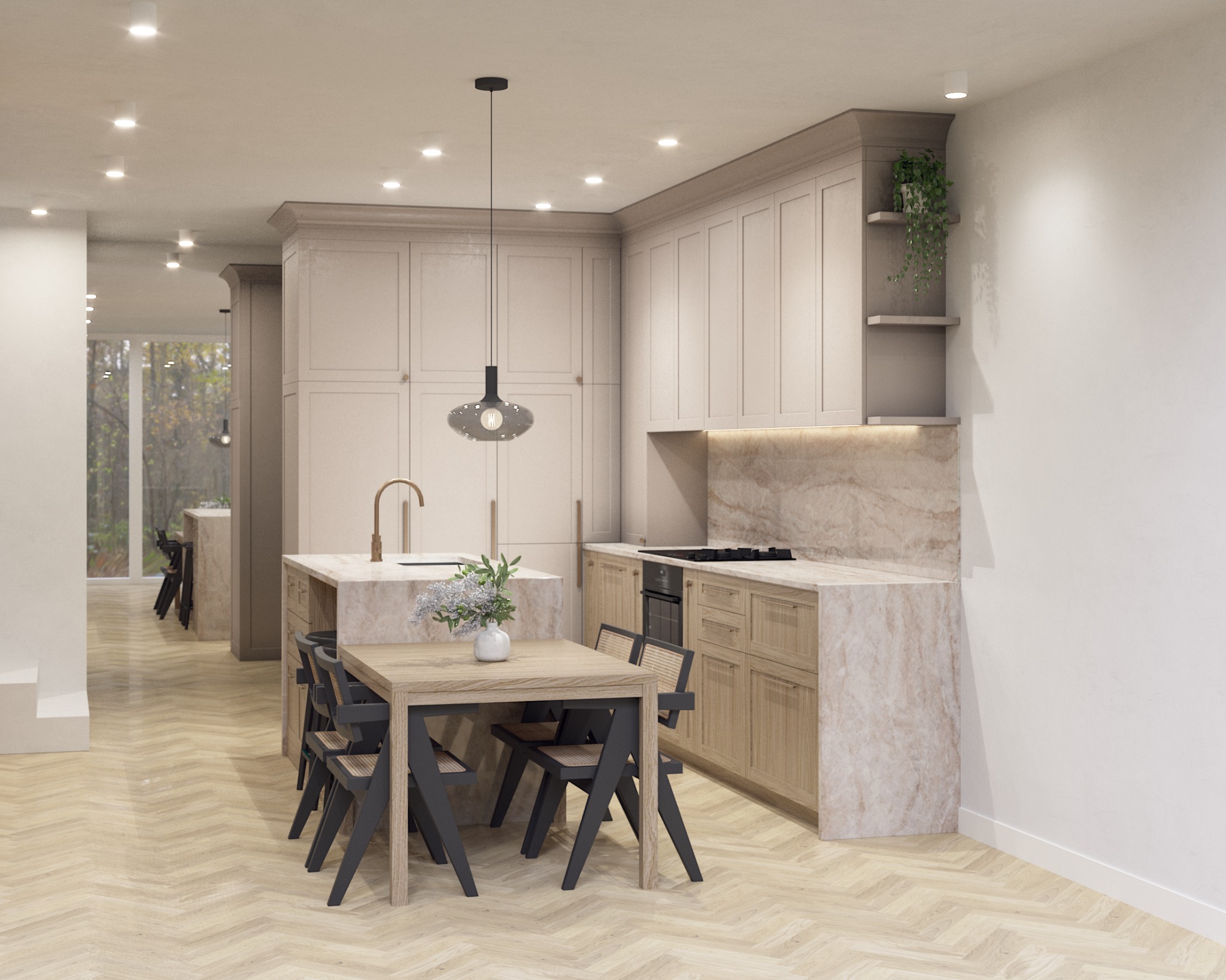 Jasna kuchnia z wyspą, drewnianymi szafkami i blatem z marmuru, stół z czarnymi krzesłami, parkiet w jodełkę, wisząca lampa nad stołem.